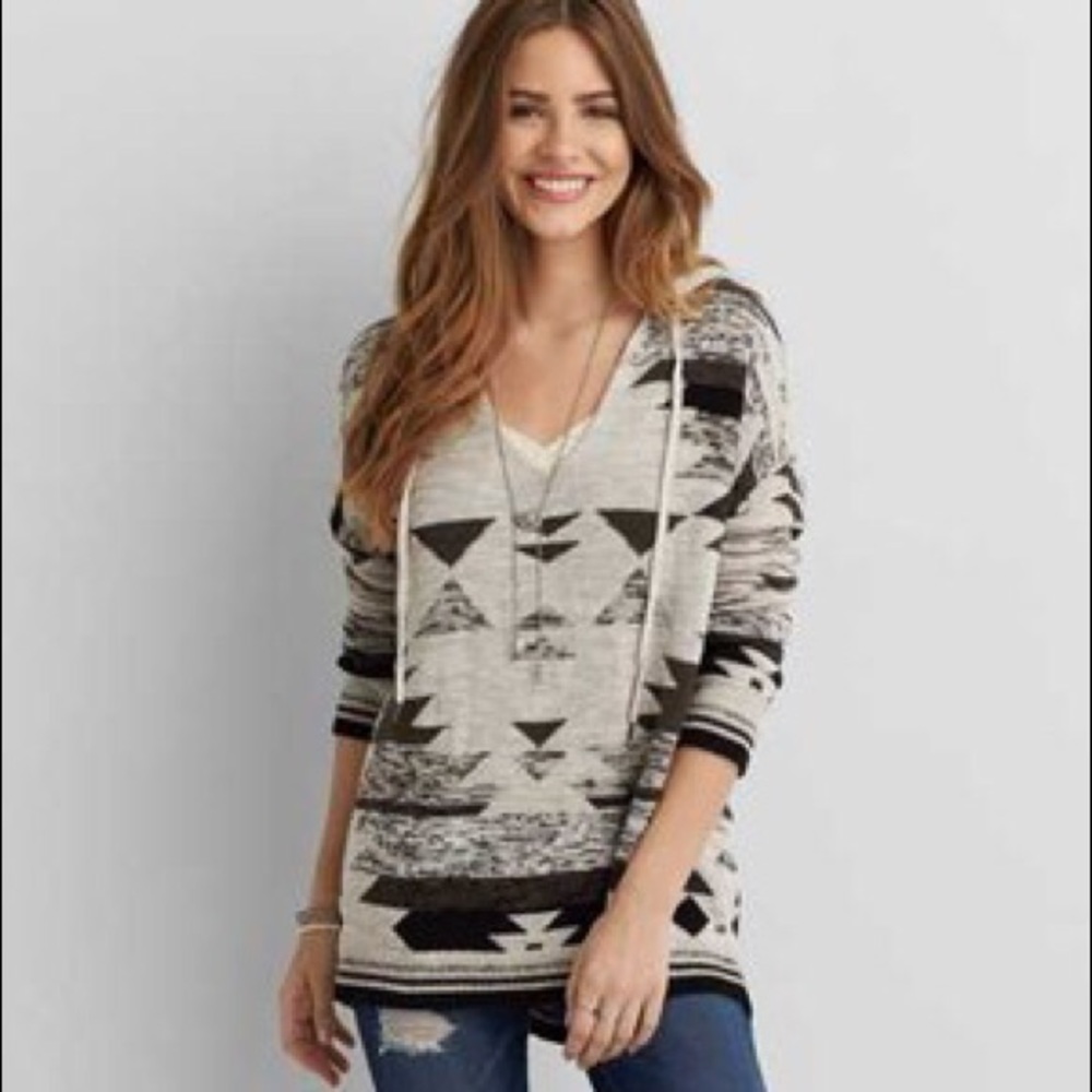 American Eagle Outfitters Baja Sweater brand new!